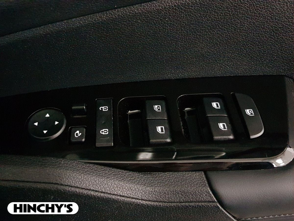 2024 Kia Sportage - image 22