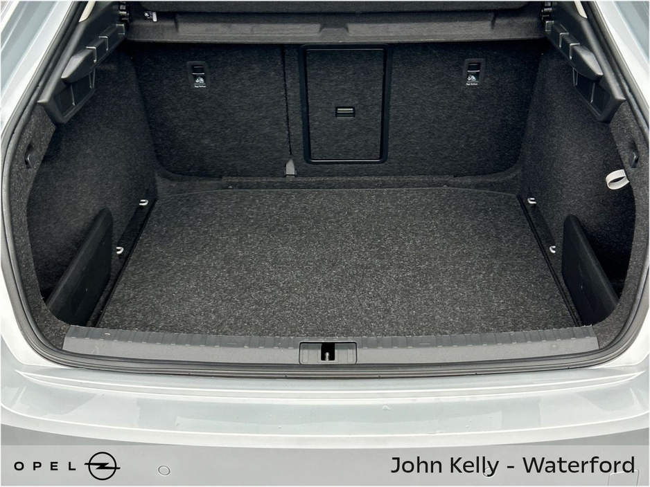 2024 Skoda Octavia - image 16