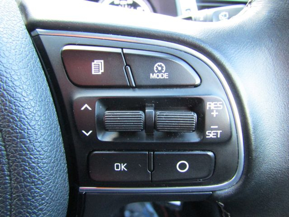 2019 Kia Niro 1.6 GDI 2 104BHP 5DR Auto €17,950