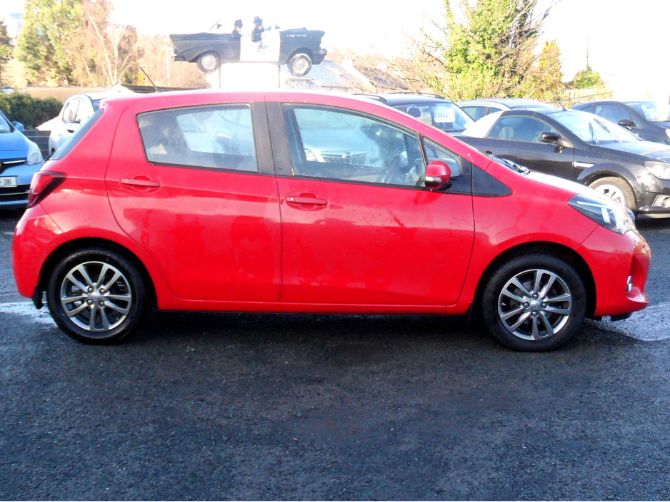 2016 Toyota Yaris 1.3  LUNA 5-DR......NCT 07/26......TAXED 04/26......FULL SERVICE HISTORY €9,995