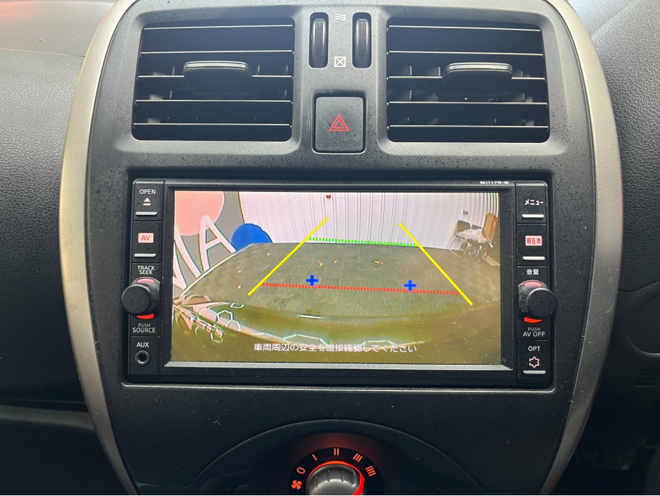 2018 Nissan March - image 16