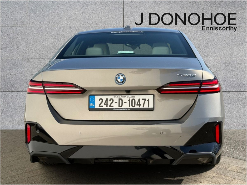 2024 BMW 5 Series - image 13