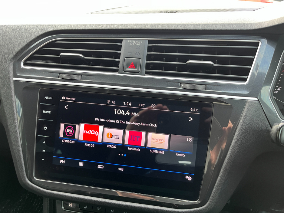 2020 Volkswagen Tiguan - image 23