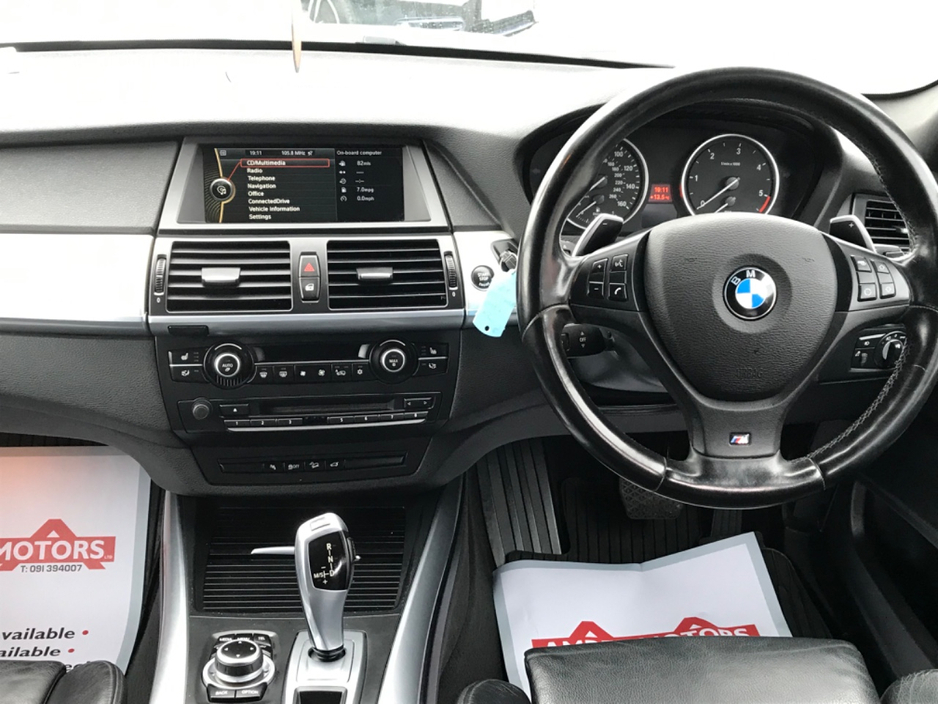 2013 BMW X5 - image 15