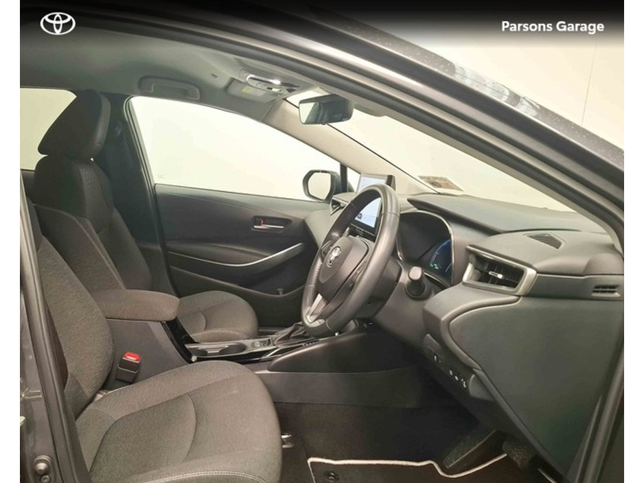 2023 Toyota Corolla LUNA SPORT SALOON 4DR €25,995