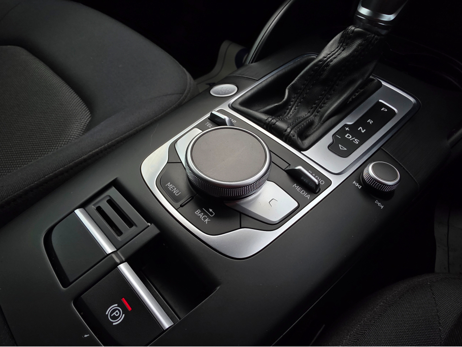 2020 Audi A3 - image 19