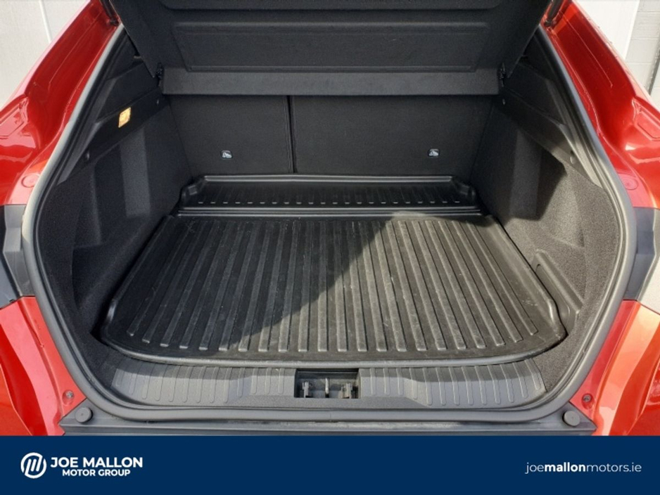 2022 Renault Arkana - image 13