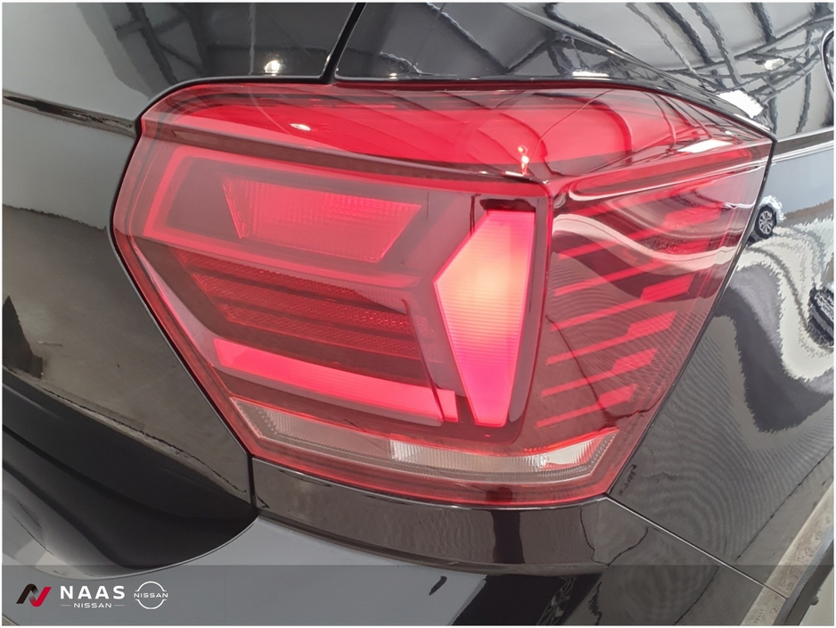 2020 Volkswagen Polo - image 23