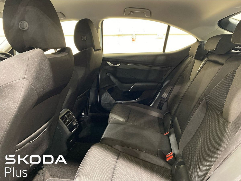 2025 Skoda Octavia Selection 2.0TDI 115bhp €34,950