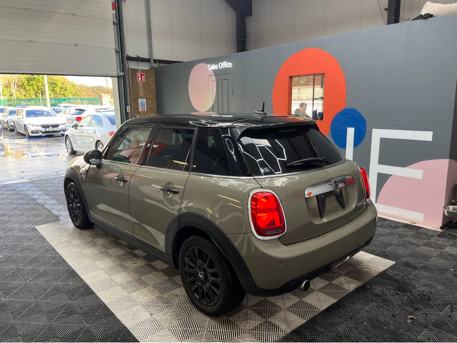 2018 MINI Cooper €17950 2018 MINI COOPER 1.5 AUTOMATIC / CRUISE CONTROL / REVERSE CAMERA / AMBIENT LIGHTS AND MORE €17,950