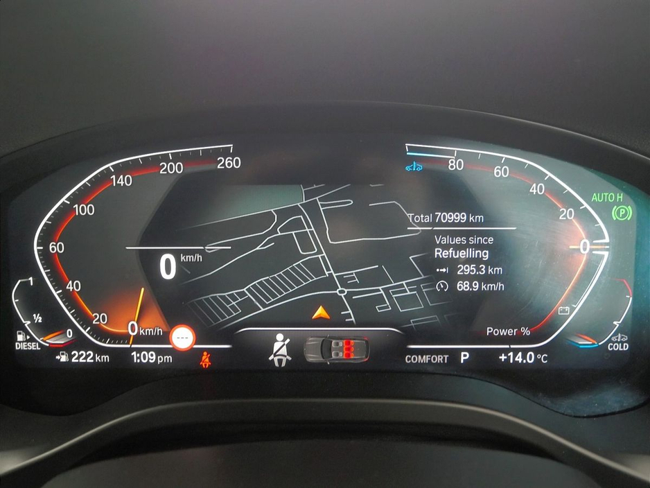 2023 BMW X3 - image 9