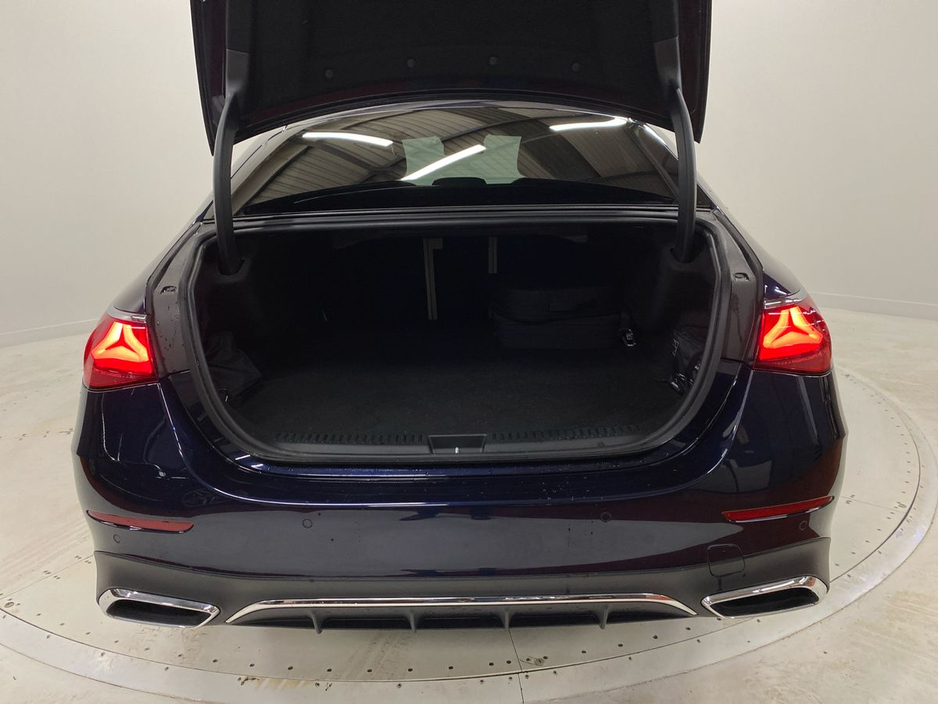 2025 Mercedes-Benz E Class E 300 e AMG Line Plus €76,950