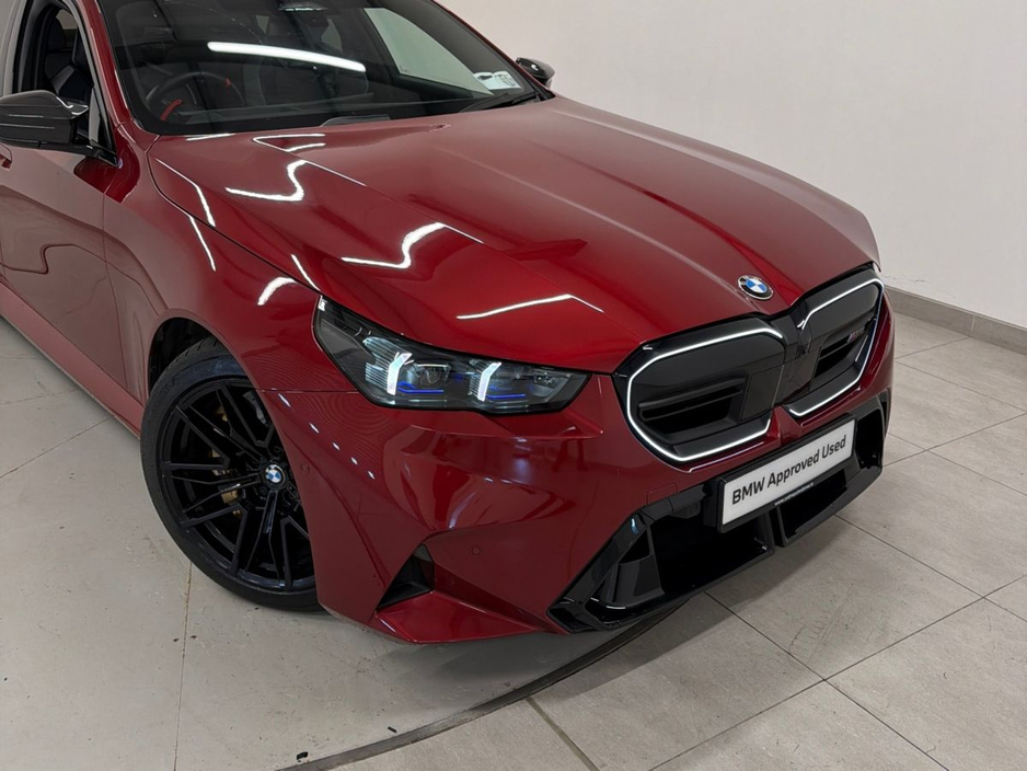 2024 BMW M5 - image 27