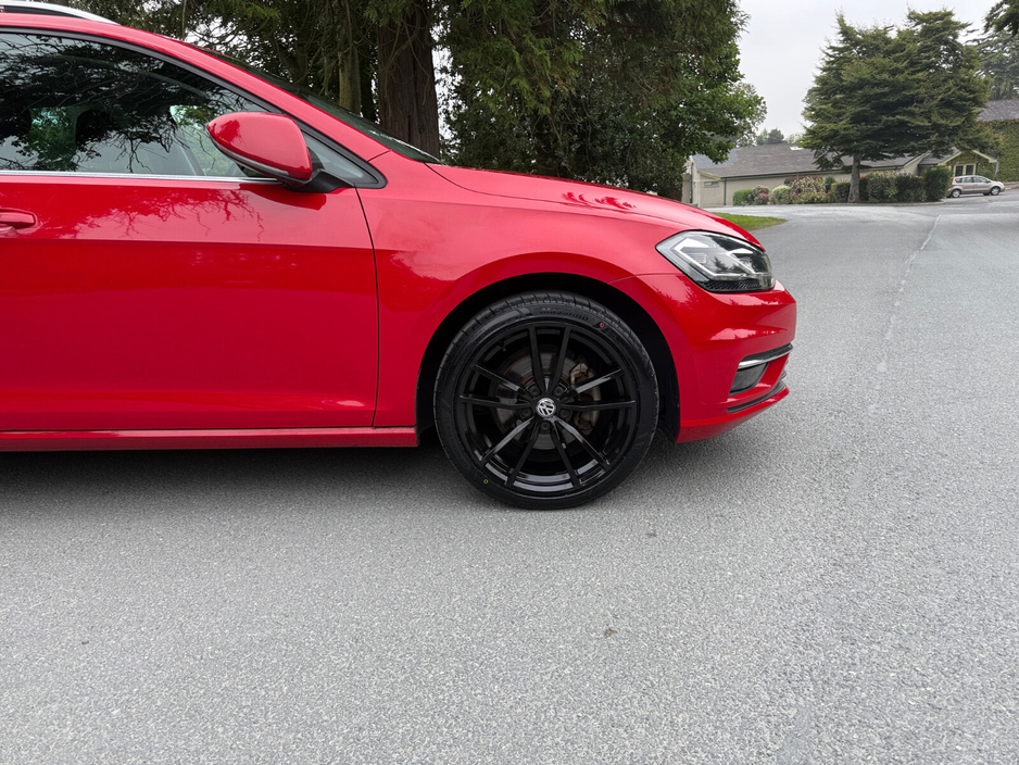 2018 Volkswagen Golf - image 21