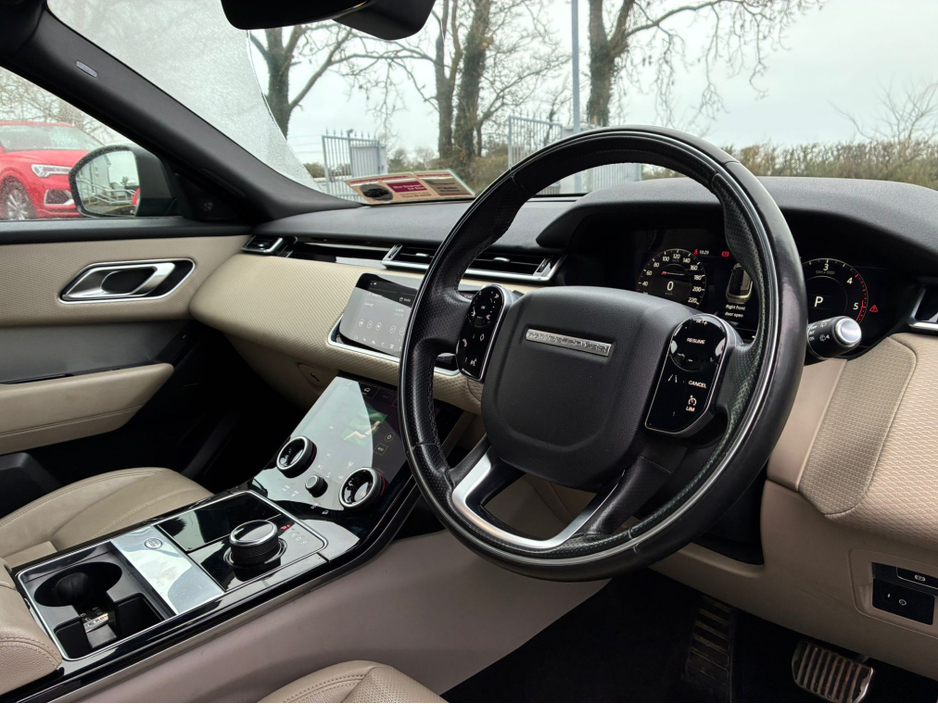 2018 Land Rover Range Rover Velar - image 9