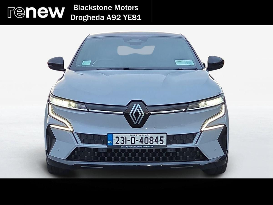 2023 Renault Megane E-Tech EV60 220hp Techno €25,950