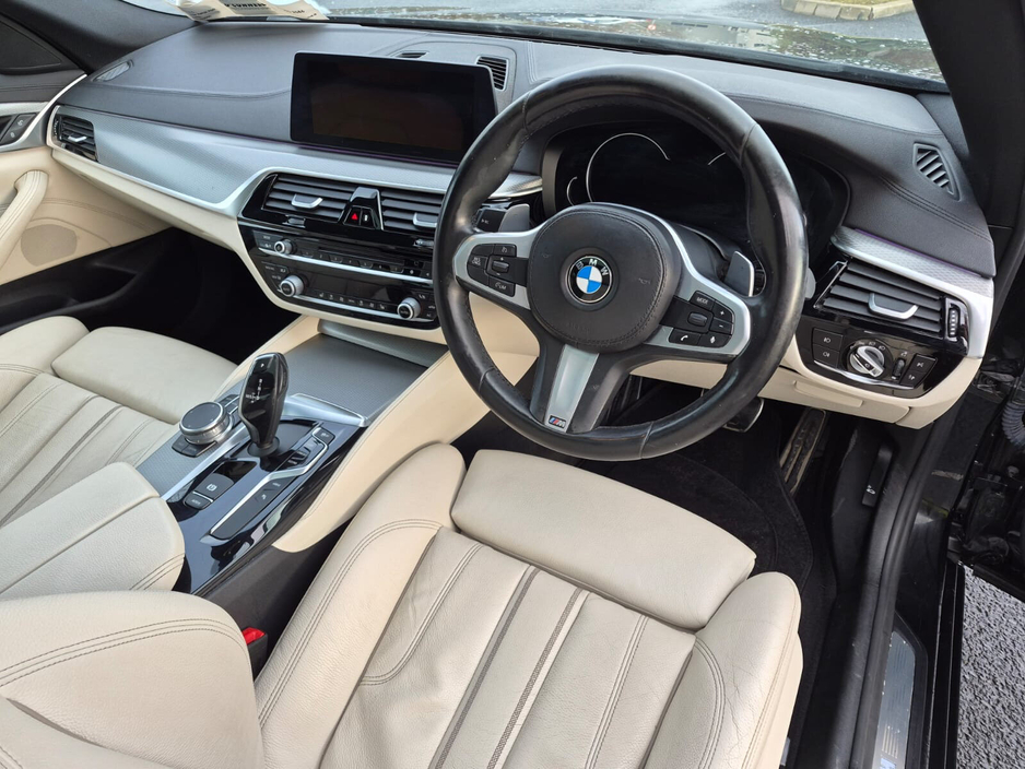 2018 BMW 5 Series 530e M Sport Auto €19,999