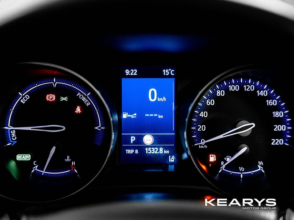 2023 Toyota C-HR - image 16