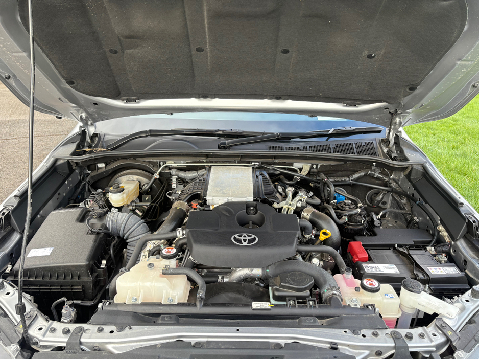 2025 Toyota Hilux 2.8 GR SPORT II
