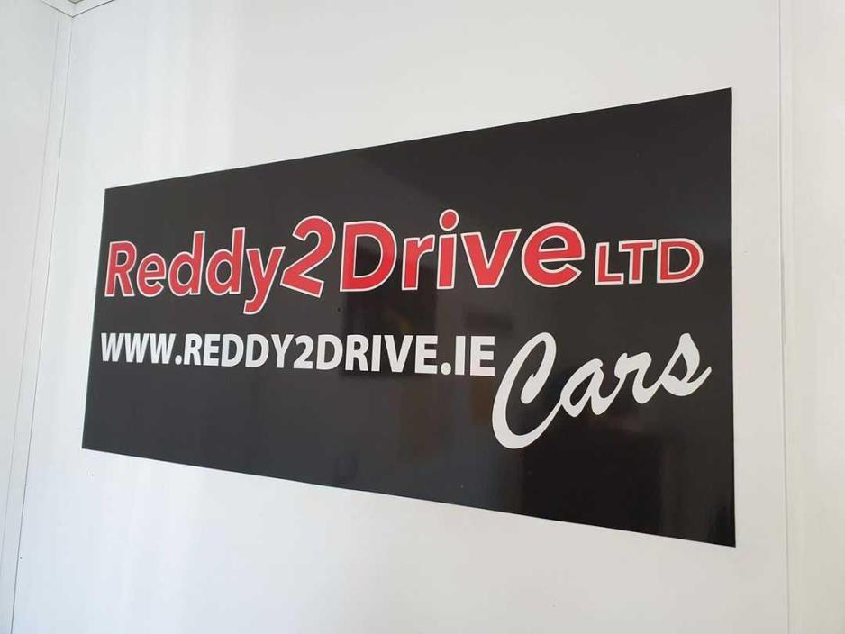 2015 Toyota Yaris - image 28