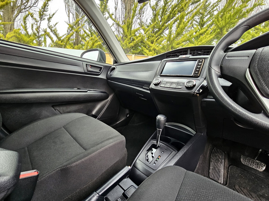 2020 Toyota Corolla - image 31