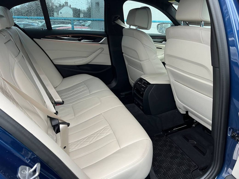 2020 BMW 5 Series 530e LCI M-SPORT COMPETITION 2.0 HYBRID // LOW MILEAGE // HEATED & COOLED LEATHER SEATS // HEADS-UP DISPLAY €36,900