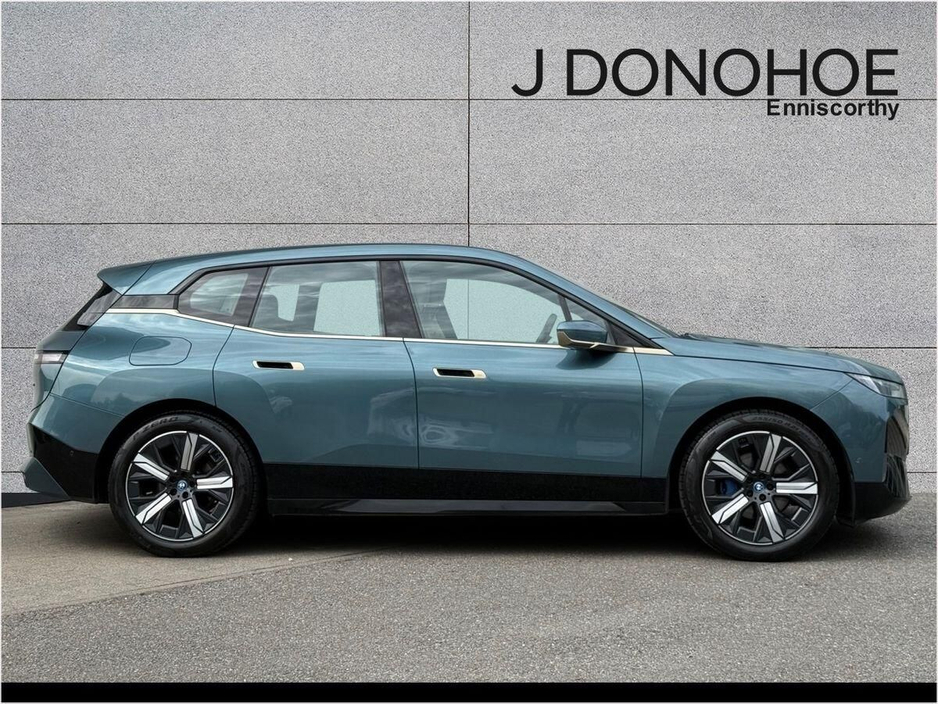 2022 BMW iX - image 3