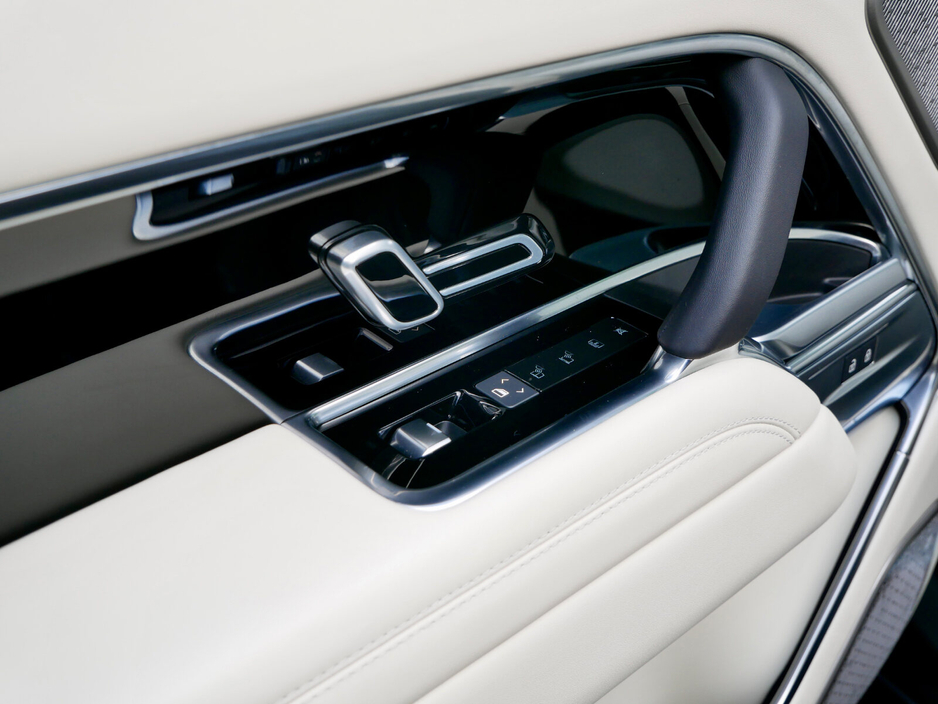 2025 Land Rover Range Rover SWB 3.0 I6 PHEV Autobiography €159,950