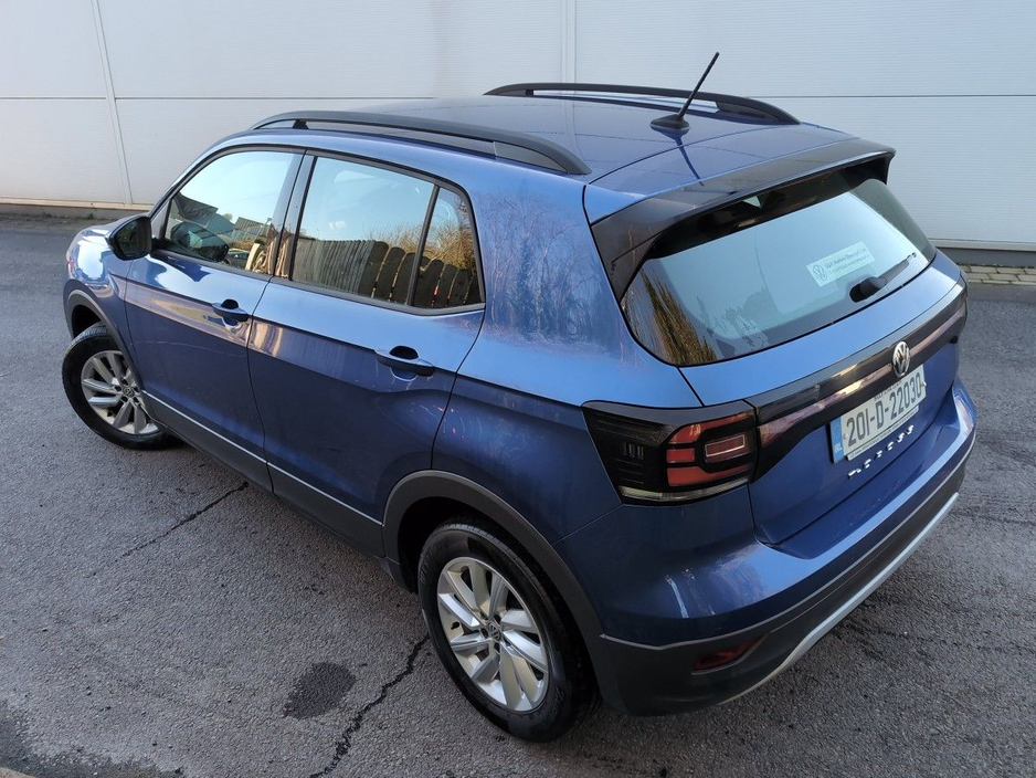 2020 Volkswagen T-Cross - image 6