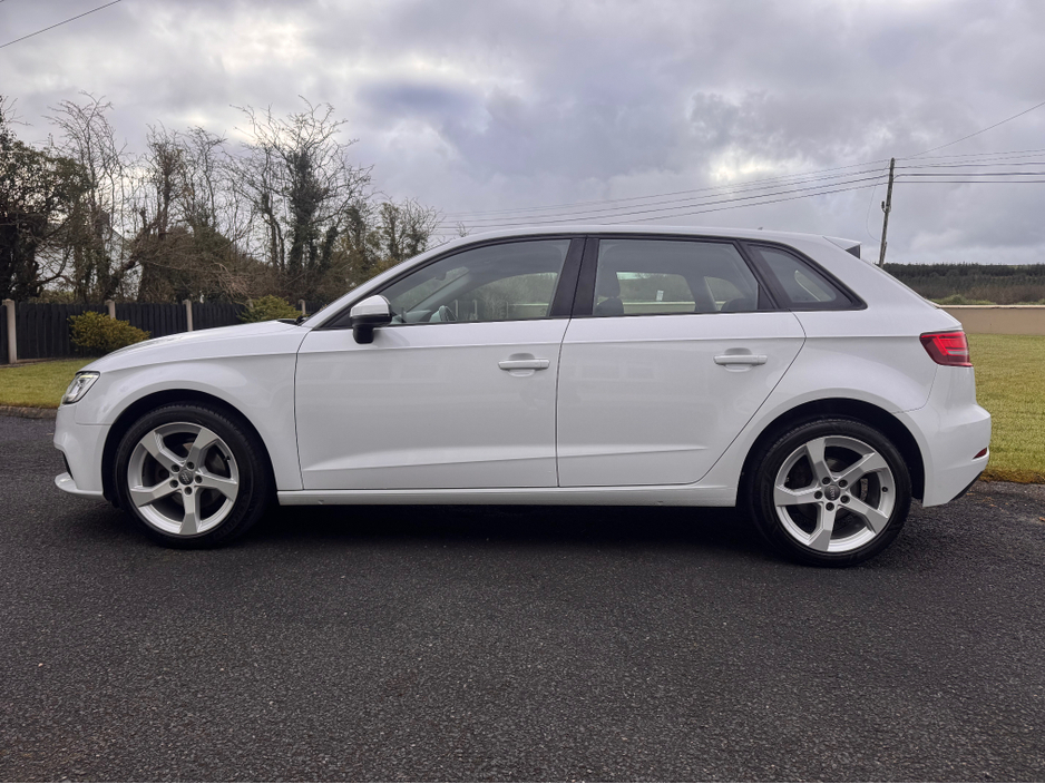 2017 Audi A3 - image 8