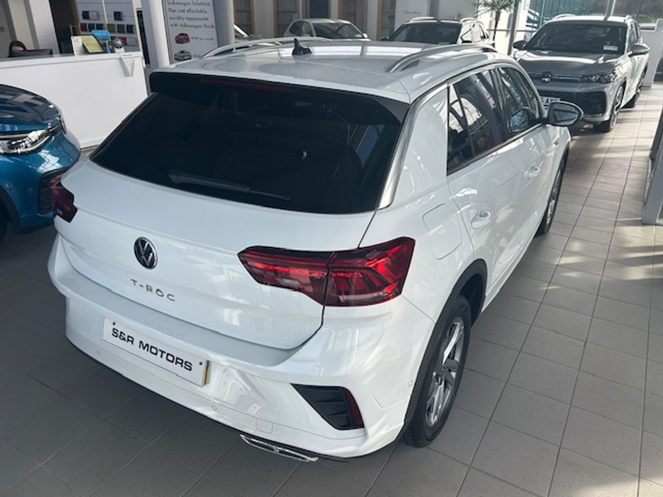 2025 Volkswagen T-Roc - image 15