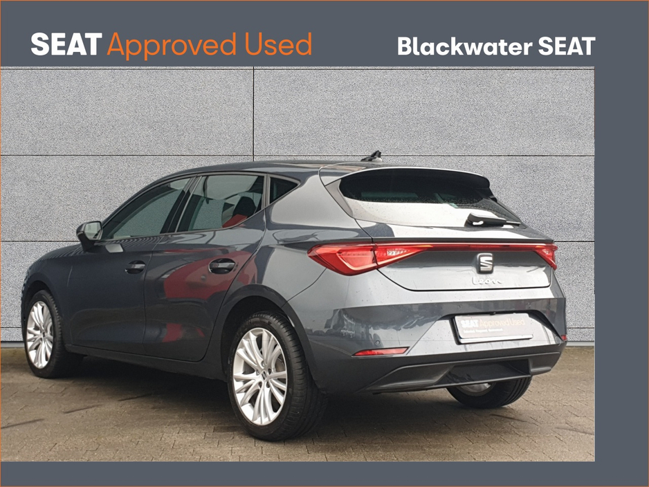 2025 SEAT Leon - image 4