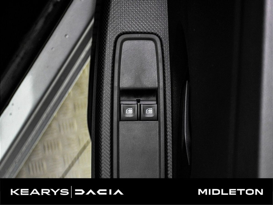 2021 Dacia Sandero - image 20