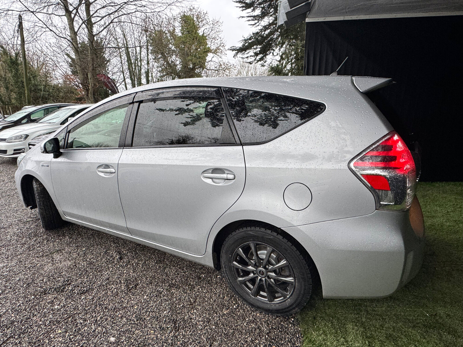 2020 Toyota Prius - image 29