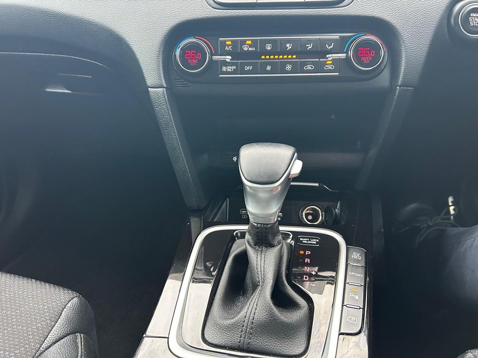 2024 Kia Ceed - image 15