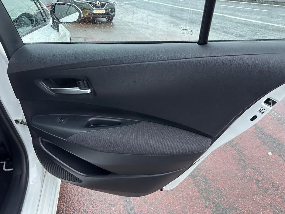 2024 Toyota Corolla PETROL HYBRID, LUNA MODEL, AUTOMATIC, TOYOTA SERVICE HISTORY, NEW NCT, FINANCE, WARRANRT, 5 STAR REVIEWS €25,995