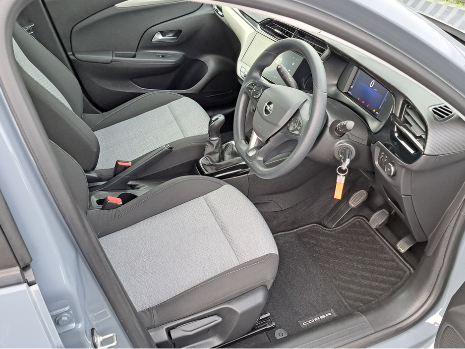 2025 Opel Corsa ELEGANCE 1.2 75BHP **REVERSING CAMERA** €21,950