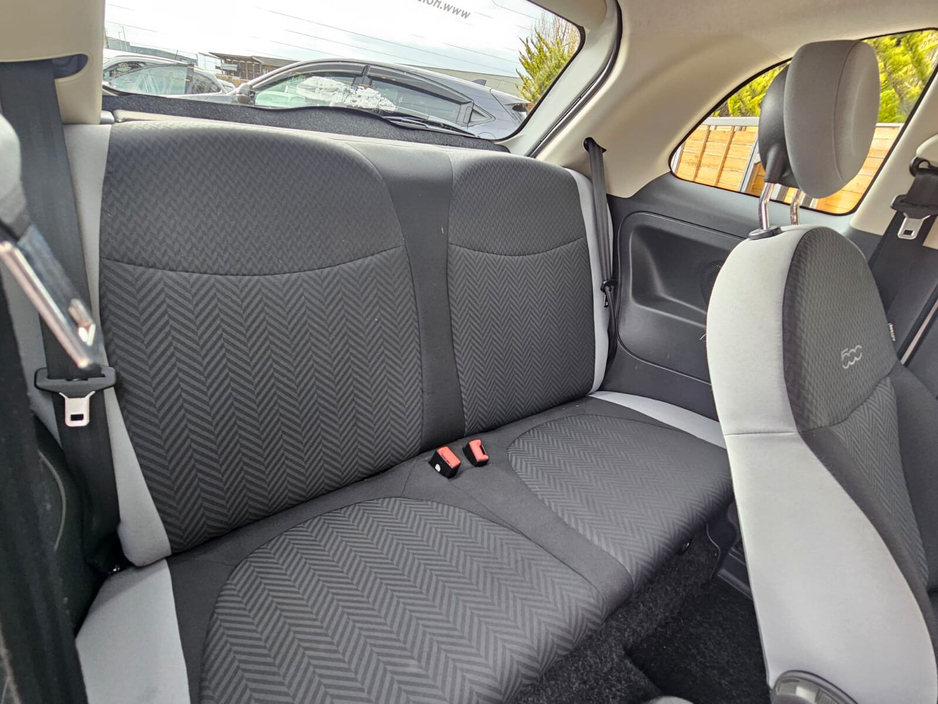 2016 Fiat 500 - image 8