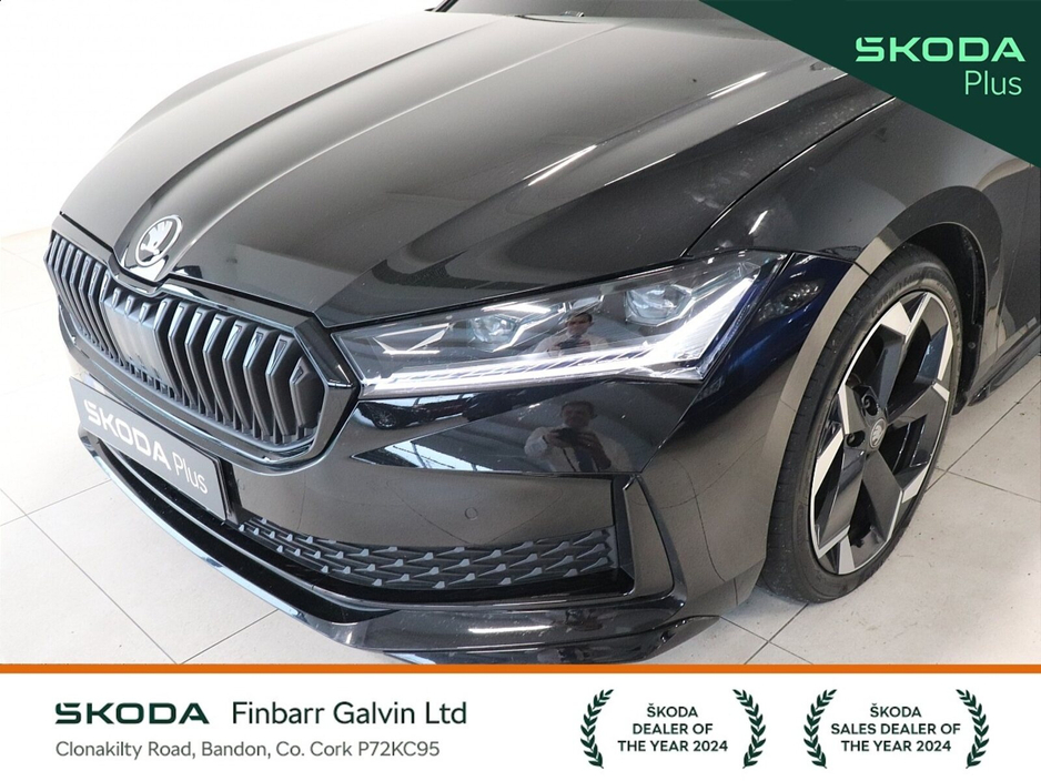 2025 Skoda Superb - image 20