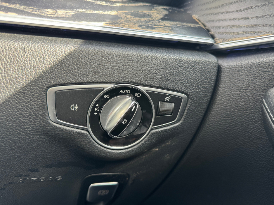 2019 Mercedes-Benz E Class - image 29