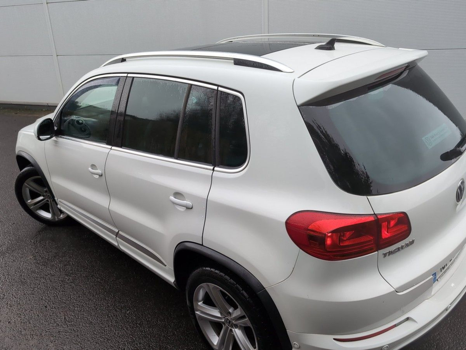 2016 Volkswagen Tiguan 2.0 TDI R line 110HP BMT Edition-R €15,995