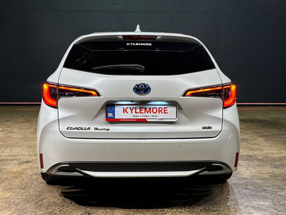 2023 Toyota Corolla - image 4