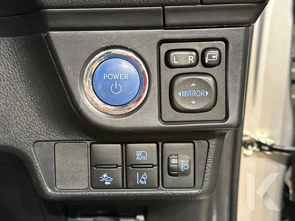 2020 Toyota Corolla FIELDER ESTATE - AUTOMATIC 1.5L HYBRID - PUSH BUTTON START/STOP - REAR CAMERA - HEATING / AC CONTROLS €15,950