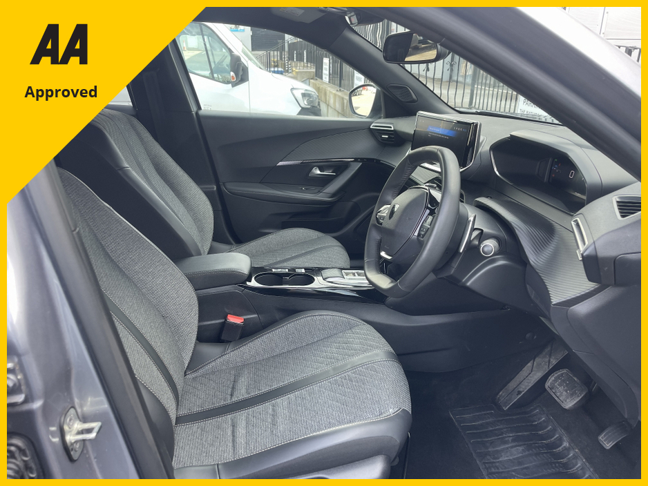 2024 Peugeot 2008 - image 17