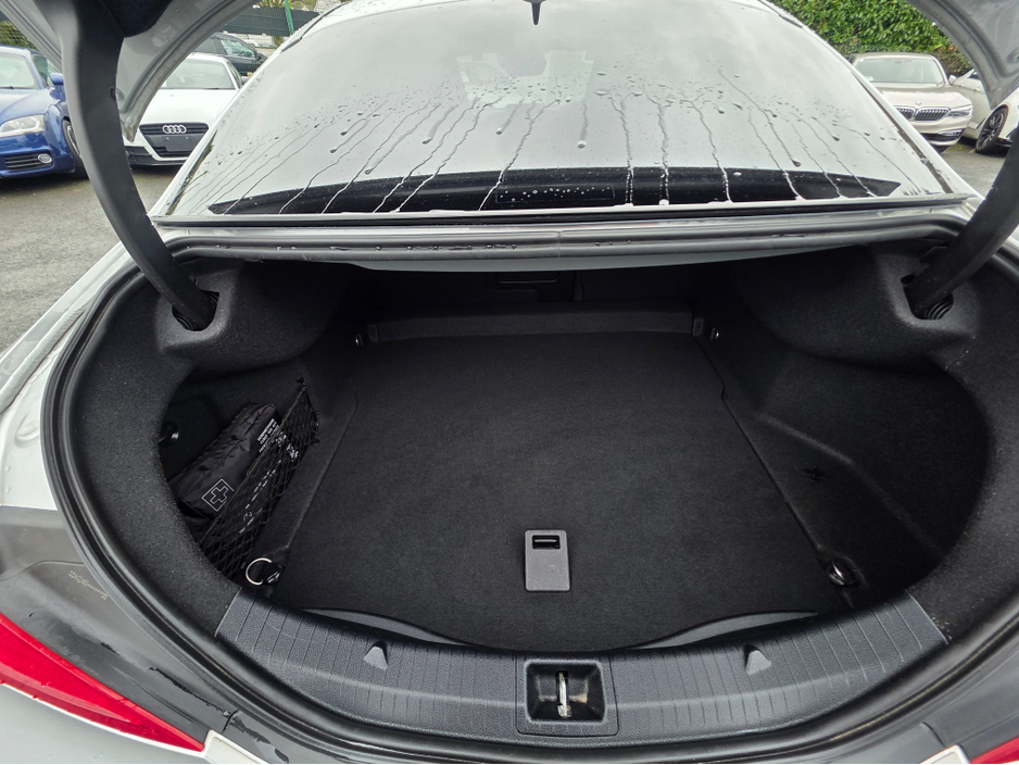 2016 Mercedes-Benz CLA Class 180 AMG LINE SAT NAV PACK LEATHER HEATED ELECTIC SEATS , CARPLAY - PRIVACY GLASS - REV CAMERA - ALLOYS - €19,750