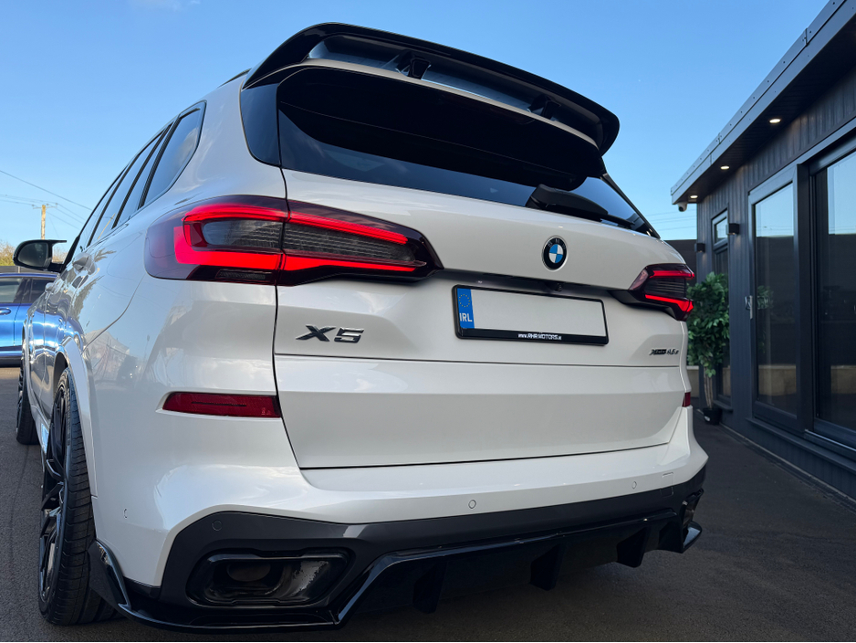 2021 BMW X5 - image 17