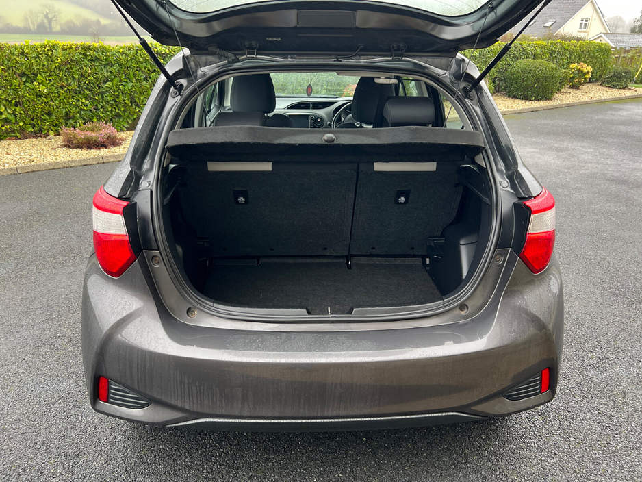 2018 Toyota Yaris 1.0 VVT-i 5Dr Luna €13,450