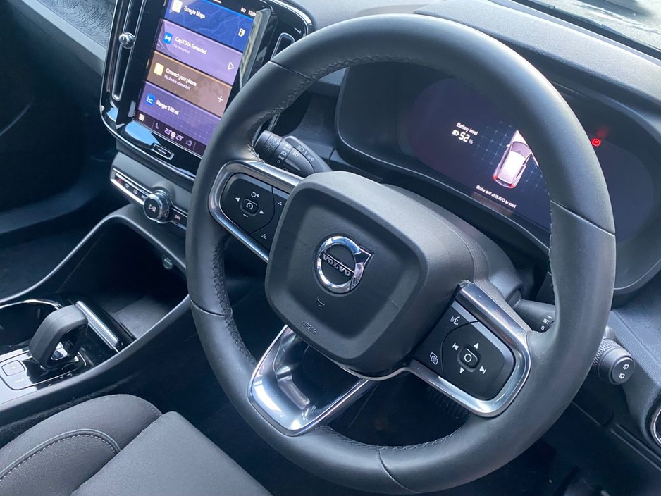 2023 Volvo XC40 Core Recharge Auto EV €31,900