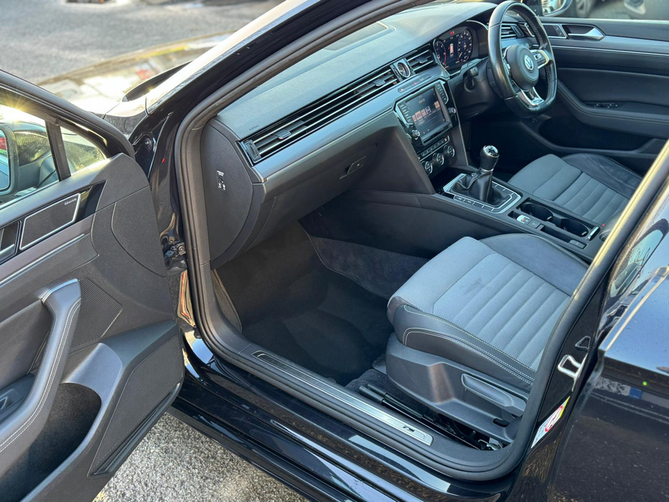 2017 Volkswagen Passat R-LINE TOP SPEC NCT 05/27 €14,499