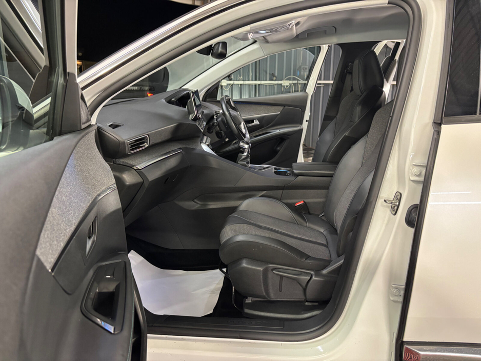 2021 Peugeot 3008 1.5 BlueHDi 130bhp Allure €22,950